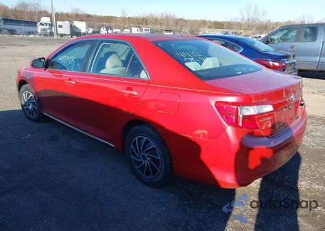 2012 Toyota Camry Se/Le/Xle z USA, uszkodzony, nr VIN 4T1BF1FK8CU501801